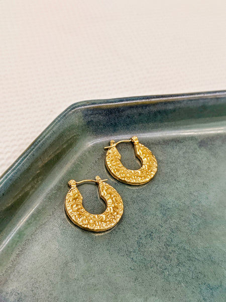 Kiara Raw Gold Hoops