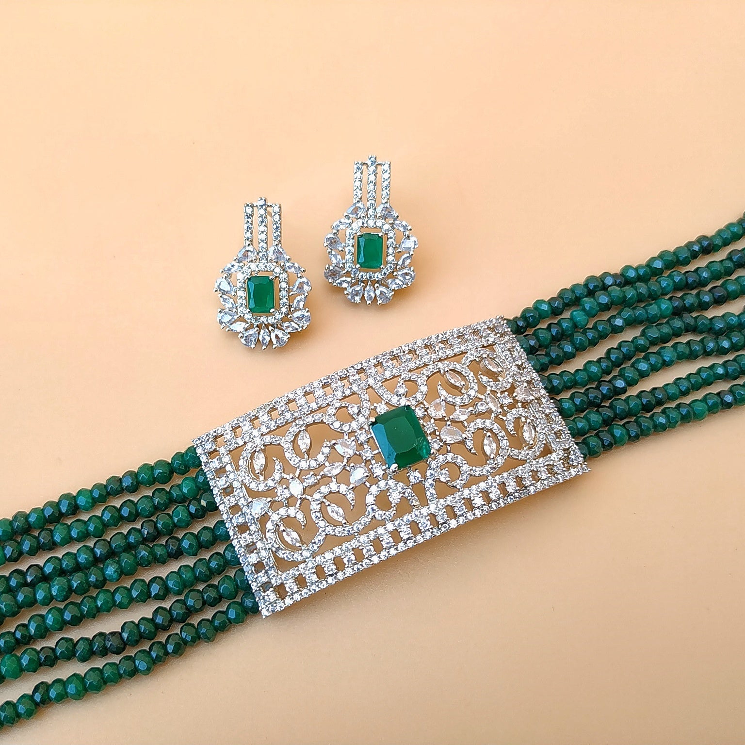 AD choker necklace set
